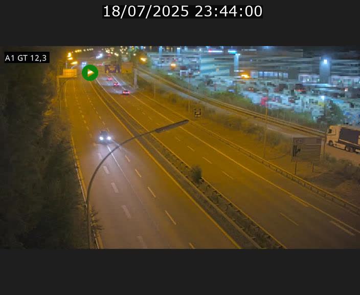 Traffic live webcam Luxembourg Senningerberg - A1 direction Allemagne - BK 12.3