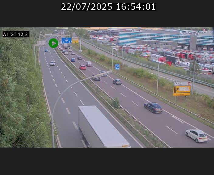 Traffic live webcam Luxembourg Senningerberg - A1 direction Allemagne - BK 12.3