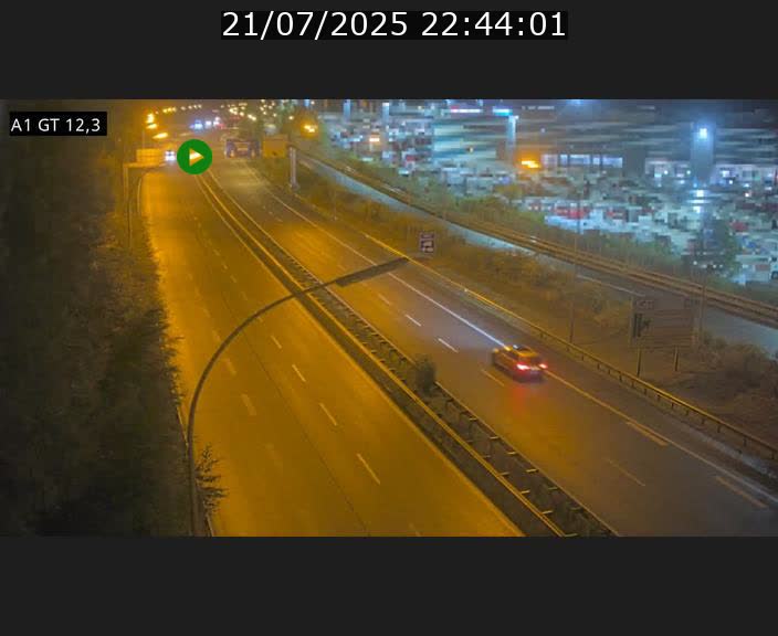 Traffic live webcam Luxembourg Senningerberg - A1 direction Allemagne - BK 12.3
