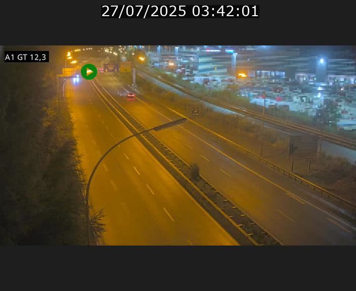 Traffic live webcam Luxembourg Senningerberg - A1 direction Allemagne - BK 12.3