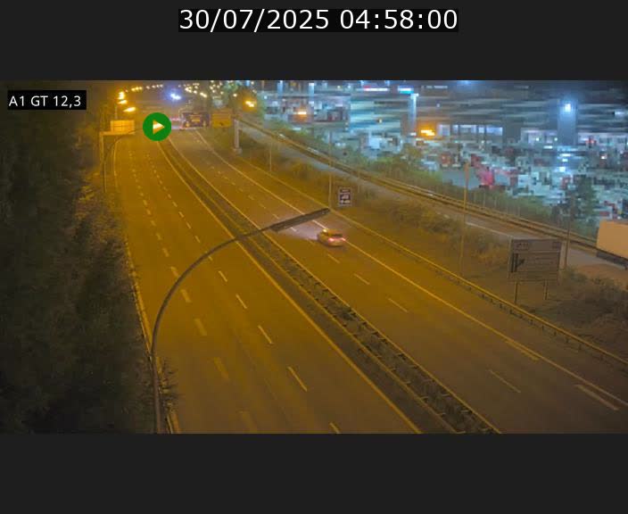 Traffic live webcam Luxembourg Senningerberg - A1 direction Allemagne - BK 12.3