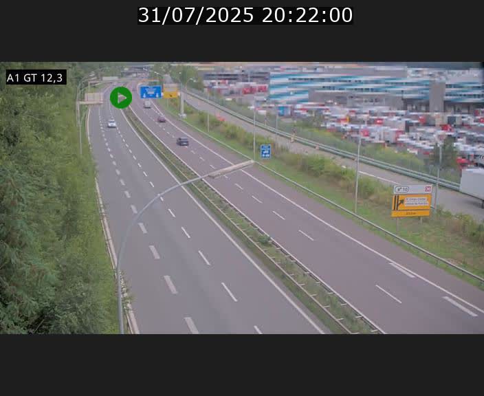 Traffic live webcam Luxembourg Senningerberg - A1 direction Allemagne - BK 12.3