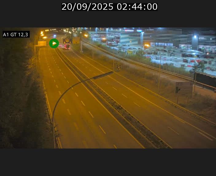 Traffic live webcam Luxembourg Senningerberg - A1 direction Allemagne - BK 12.3
