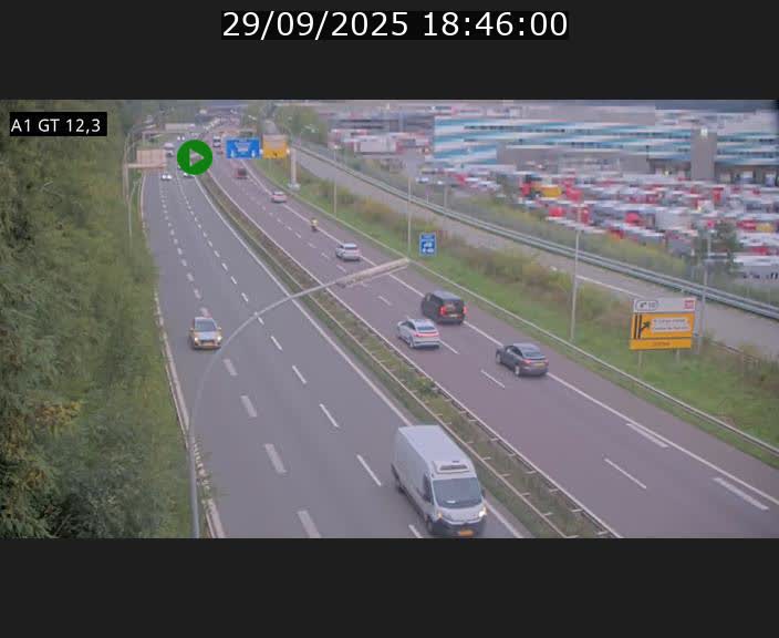 Traffic live webcam Luxembourg Senningerberg - A1 direction Allemagne - BK 12.3
