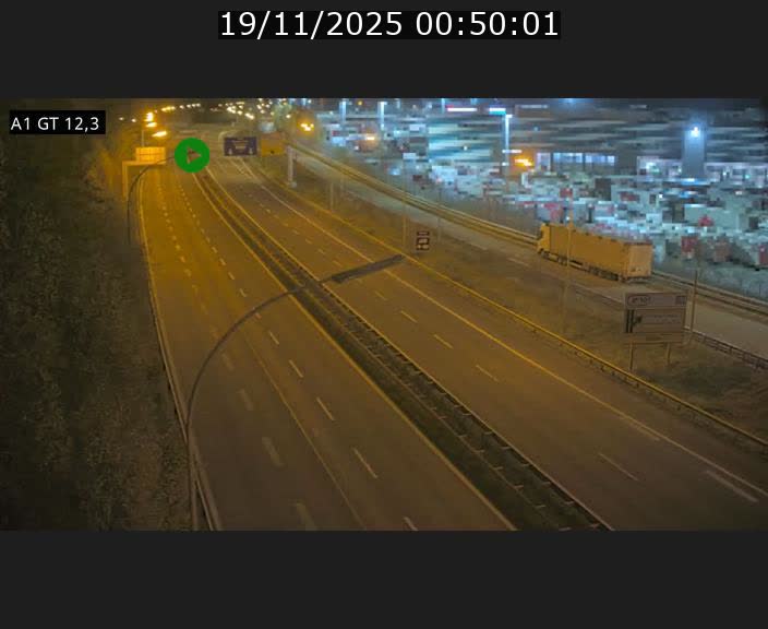 <h2>Traffic live webcam Luxembourg Senningerberg - A1 direction Allemagne - BK 12.3</h2>