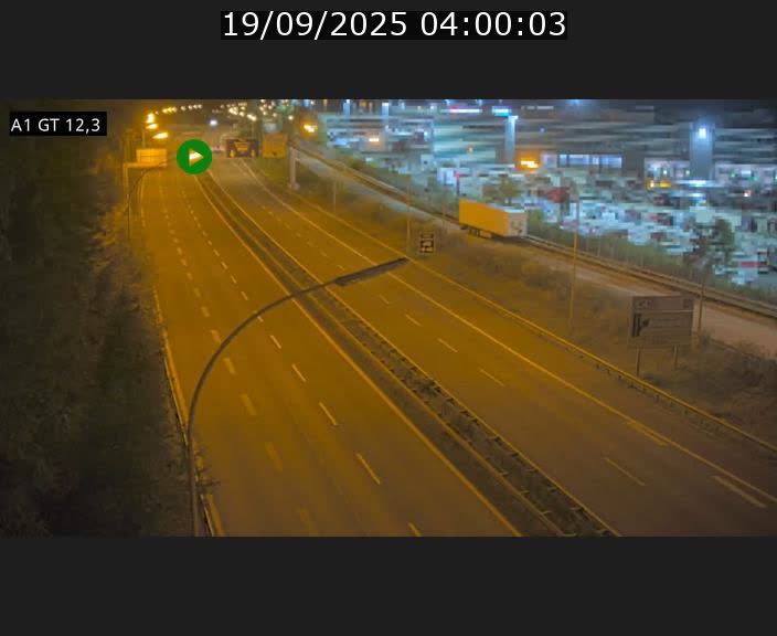 Traffic live webcam Luxembourg Senningerberg - A1 direction Allemagne - BK 12.3