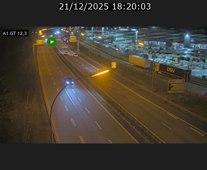 <h2>Traffic live webcam Luxembourg Senningerberg - A1 direction Allemagne - BK 12.3</h2>