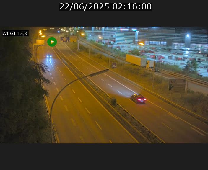 <h2>Traffic live webcam Luxembourg Senningerberg - A1 direction Allemagne - BK 12.3</h2>