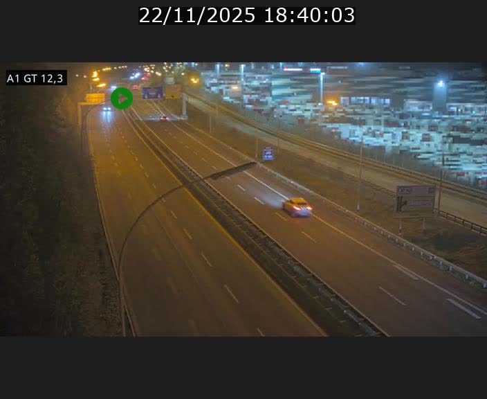 <h2>Traffic live webcam Luxembourg Senningerberg - A1 direction Allemagne - BK 12.3</h2>