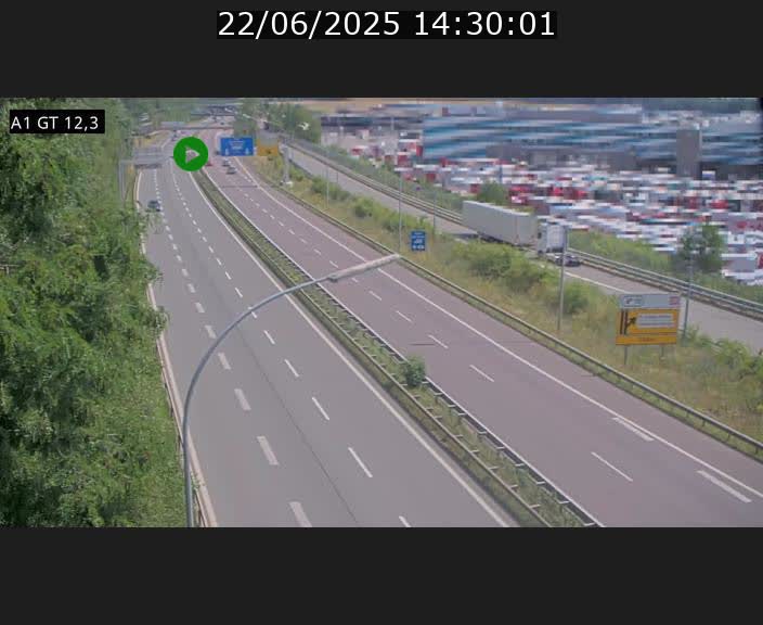 <h2>Traffic live webcam Luxembourg Senningerberg - A1 direction Allemagne - BK 12.3</h2>