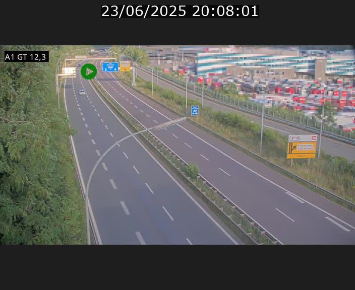 <h2>Traffic live webcam Luxembourg Senningerberg - A1 direction Allemagne - BK 12.3</h2>