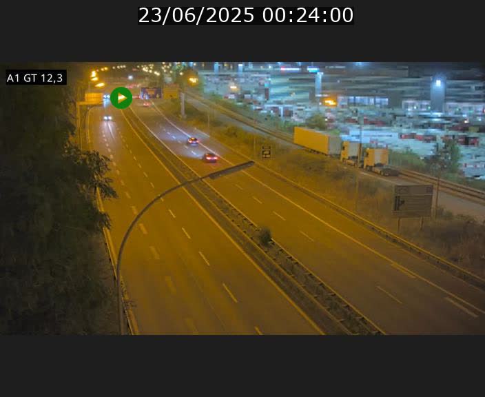<h2>Traffic live webcam Luxembourg Senningerberg - A1 direction Allemagne - BK 12.3</h2>
