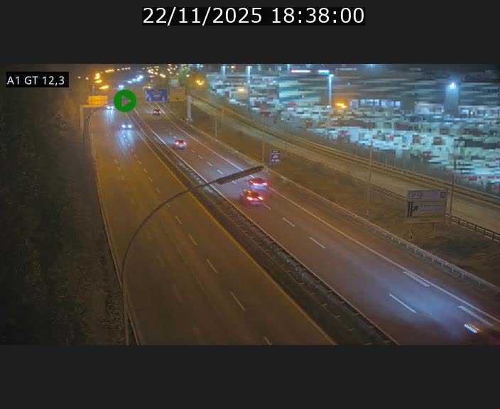 <h2>Traffic live webcam Luxembourg Senningerberg - A1 direction Allemagne - BK 12.3</h2>