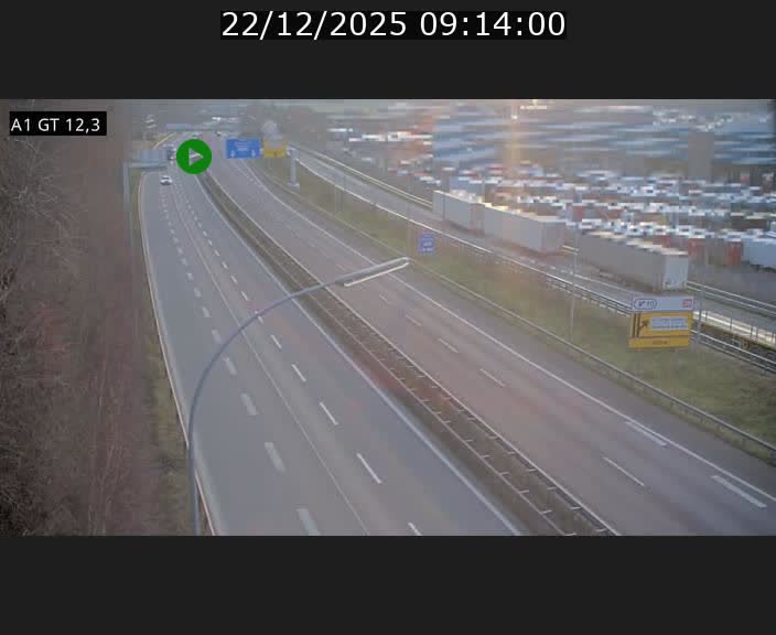 <h2>Traffic live webcam Luxembourg Senningerberg - A1 direction Allemagne - BK 12.3</h2>