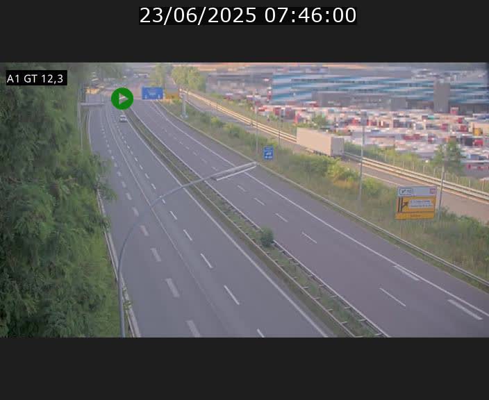 <h2>Traffic live webcam Luxembourg Senningerberg - A1 direction Allemagne - BK 12.3</h2>