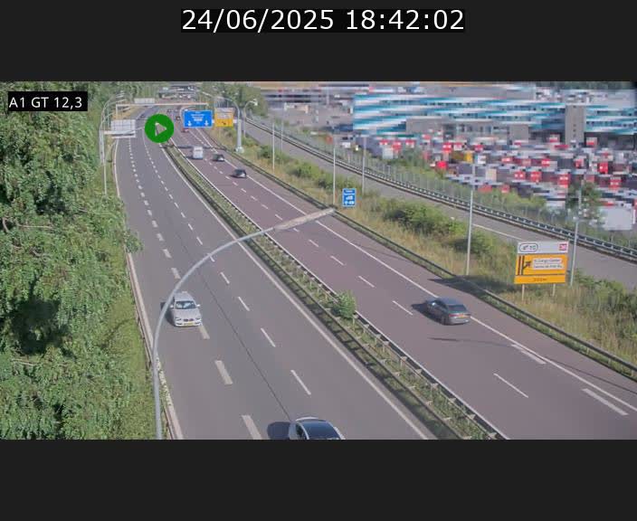 <h2>Traffic live webcam Luxembourg Senningerberg - A1 direction Allemagne - BK 12.3</h2>