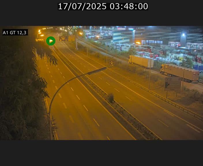 <h2>Traffic live webcam Luxembourg Senningerberg - A1 direction Allemagne - BK 12.3</h2>