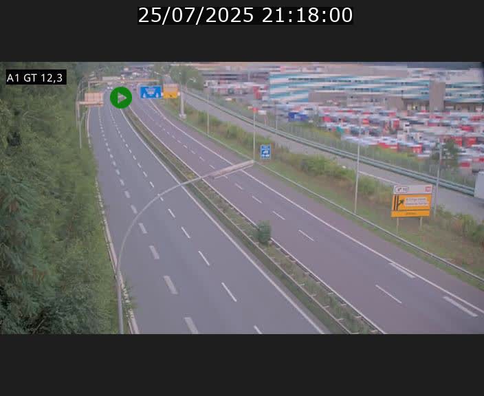 <h2>Traffic live webcam Luxembourg Senningerberg - A1 direction Allemagne - BK 12.3</h2>