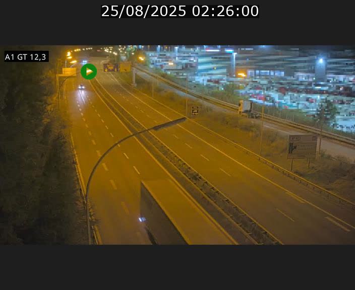 <h2>Traffic live webcam Luxembourg Senningerberg - A1 direction Allemagne - BK 12.3</h2>
