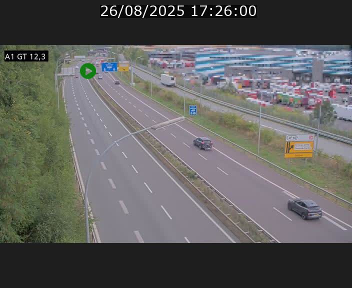 <h2>Traffic live webcam Luxembourg Senningerberg - A1 direction Allemagne - BK 12.3</h2>