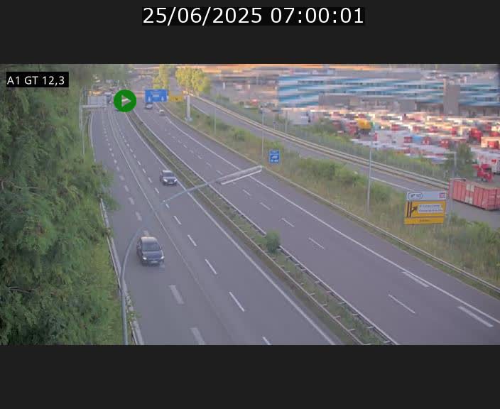 <h2>Traffic live webcam Luxembourg Senningerberg - A1 direction Allemagne - BK 12.3</h2>
