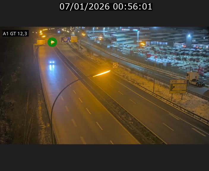 <h2>Traffic live webcam Luxembourg Senningerberg - A1 direction Allemagne - BK 12.3</h2>