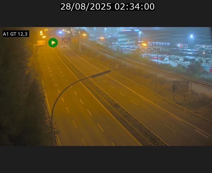 <h2>Traffic live webcam Luxembourg Senningerberg - A1 direction Allemagne - BK 12.3</h2>