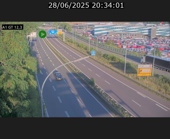 <h2>Traffic live webcam Luxembourg Senningerberg - A1 direction Allemagne - BK 12.3</h2>