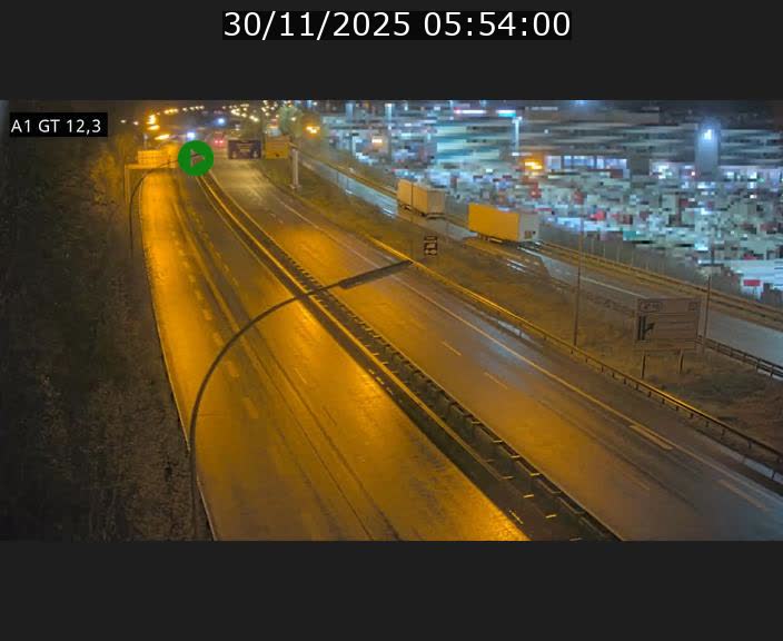 <h2>Traffic live webcam Luxembourg Senningerberg - A1 direction Allemagne - BK 12.3</h2>
