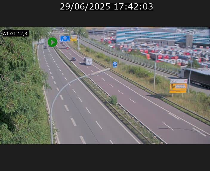 <h2>Traffic live webcam Luxembourg Senningerberg - A1 direction Allemagne - BK 12.3</h2>