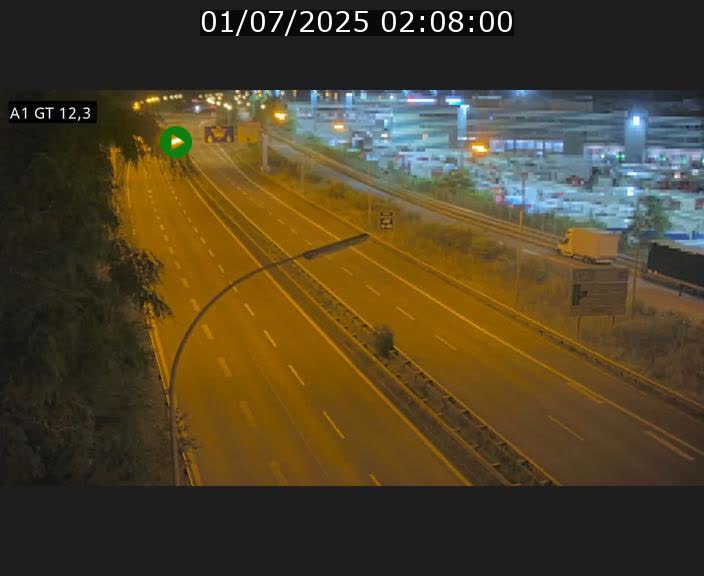 <h2>Traffic live webcam Luxembourg Senningerberg - A1 direction Allemagne - BK 12.3</h2>