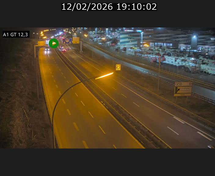 <h2>Traffic live webcam Luxembourg Senningerberg - A1 direction Allemagne - BK 12.3</h2>