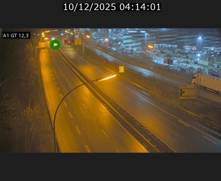 <h2>Traffic live webcam Luxembourg Senningerberg - A1 direction Allemagne - BK 12.3</h2>