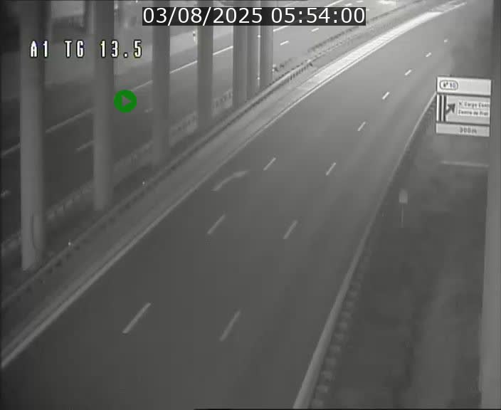 <h2>Traffic live webcam Luxembourg Senningen - A1 direction Luxembourg - BK 13.5</h2>