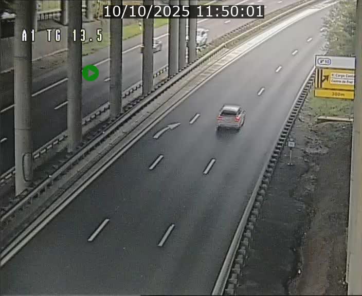 <h2>Traffic live webcam Luxembourg Senningen - A1 direction Luxembourg - BK 13.5</h2>