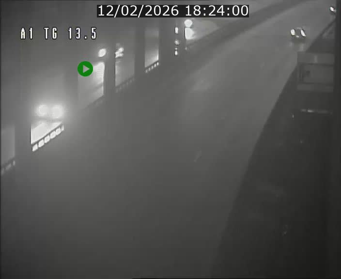 <h2>Traffic live webcam Luxembourg Senningen - A1 direction Luxembourg - BK 13.5</h2>