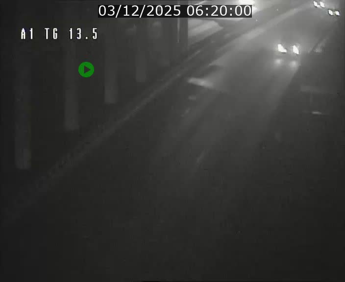 <h2>Traffic live webcam Luxembourg Senningen - A1 direction Luxembourg - BK 13.5</h2>