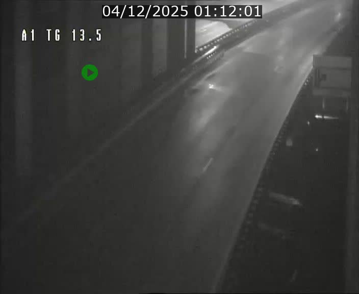 <h2>Traffic live webcam Luxembourg Senningen - A1 direction Luxembourg - BK 13.5</h2>