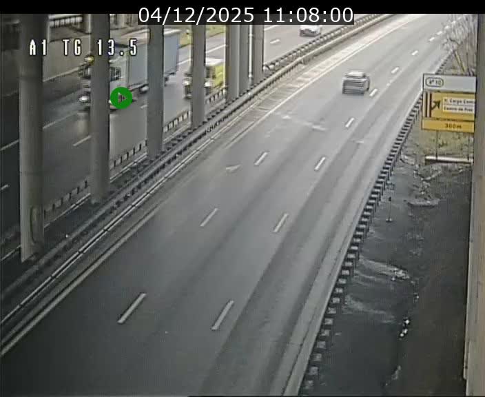 <h2>Traffic live webcam Luxembourg Senningen - A1 direction Luxembourg - BK 13.5</h2>