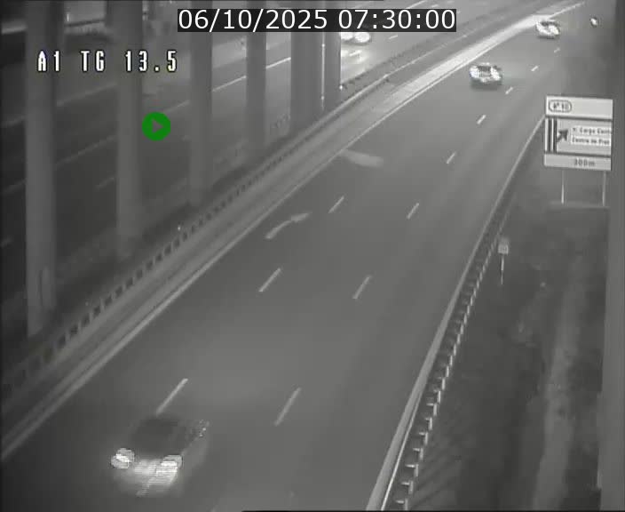 <h2>Traffic live webcam Luxembourg Senningen - A1 direction Luxembourg - BK 13.5</h2>