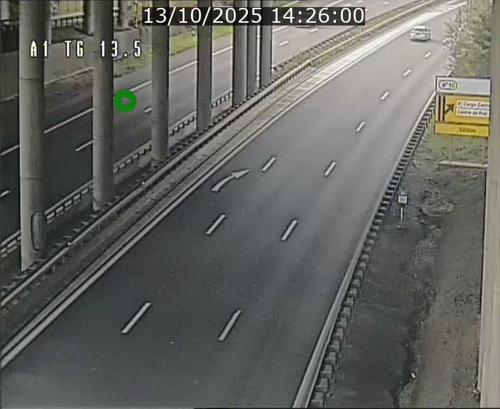 <h2>Traffic live webcam Luxembourg Senningen - A1 direction Luxembourg - BK 13.5</h2>