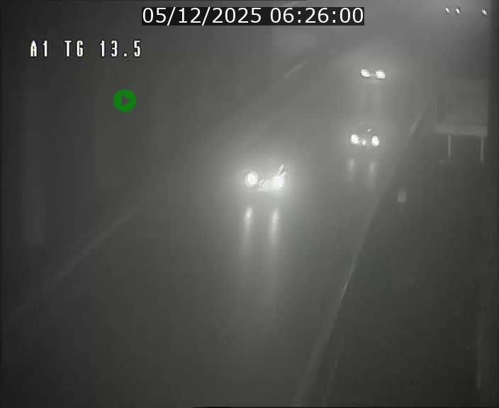 <h2>Traffic live webcam Luxembourg Senningen - A1 direction Luxembourg - BK 13.5</h2>