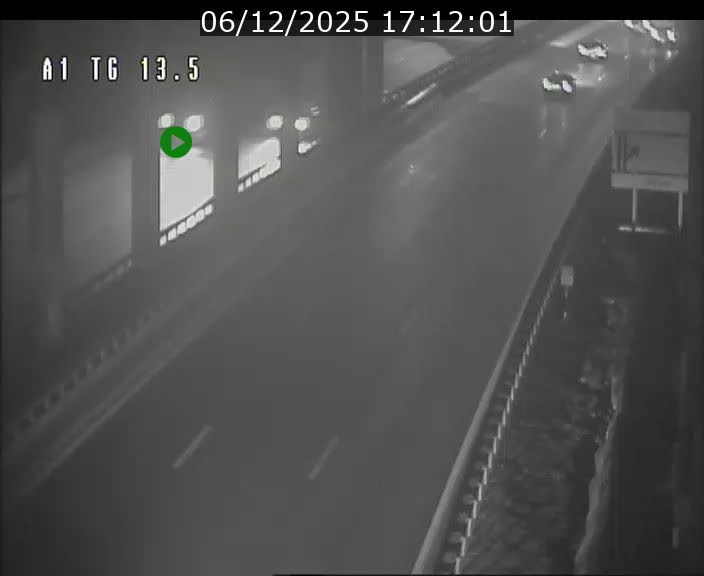 <h2>Traffic live webcam Luxembourg Senningen - A1 direction Luxembourg - BK 13.5</h2>