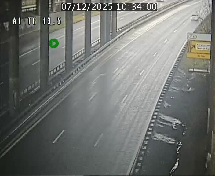 <h2>Traffic live webcam Luxembourg Senningen - A1 direction Luxembourg - BK 13.5</h2>