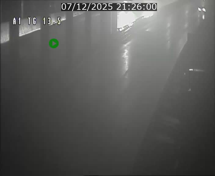 <h2>Traffic live webcam Luxembourg Senningen - A1 direction Luxembourg - BK 13.5</h2>