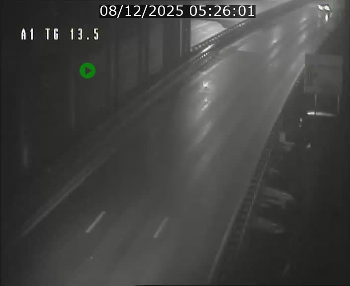 <h2>Traffic live webcam Luxembourg Senningen - A1 direction Luxembourg - BK 13.5</h2>