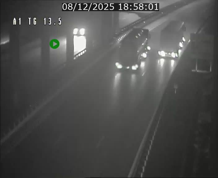 <h2>Traffic live webcam Luxembourg Senningen - A1 direction Luxembourg - BK 13.5</h2>