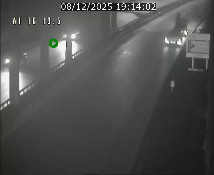 <h2>Traffic live webcam Luxembourg Senningen - A1 direction Luxembourg - BK 13.5</h2>