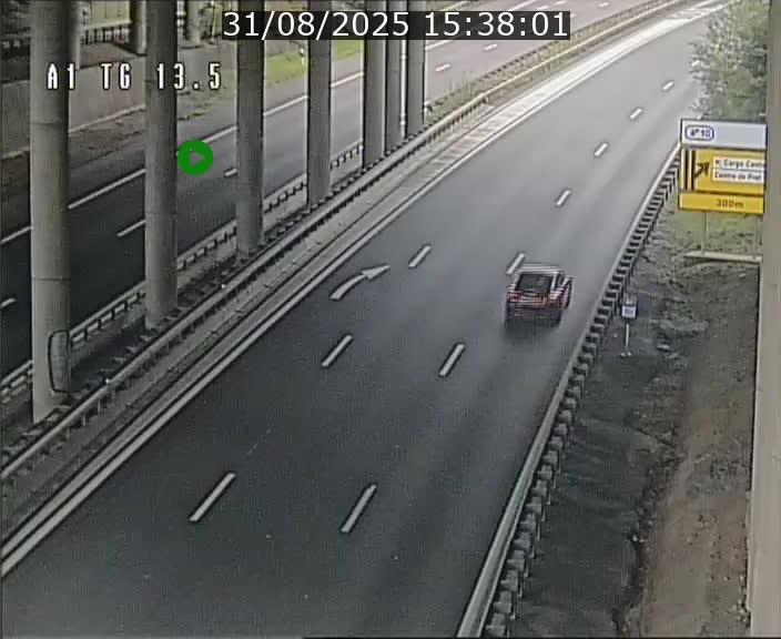 <h2>Traffic live webcam Luxembourg Senningen - A1 direction Luxembourg - BK 13.5</h2>
