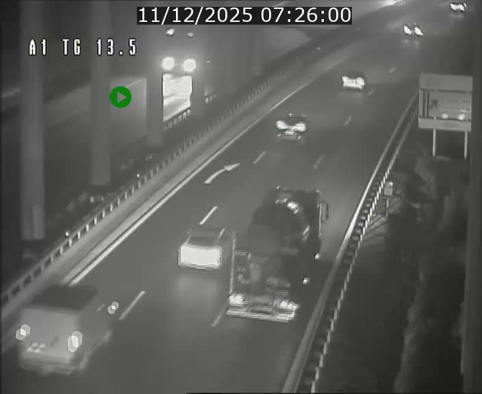 <h2>Traffic live webcam Luxembourg Senningen - A1 direction Luxembourg - BK 13.5</h2>